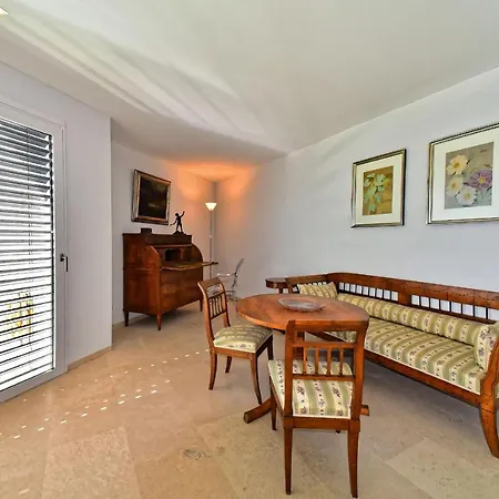 Casa Rinaldo App 9090 Locarno